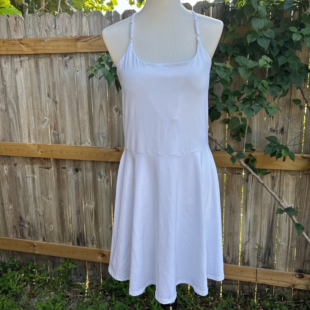 Ideology ID women's athletic dress size L in white.
